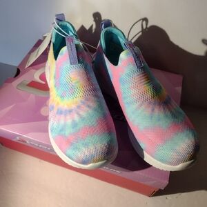 Skechers Girls New Shoes Size 1 Slip Ons Tie Dye